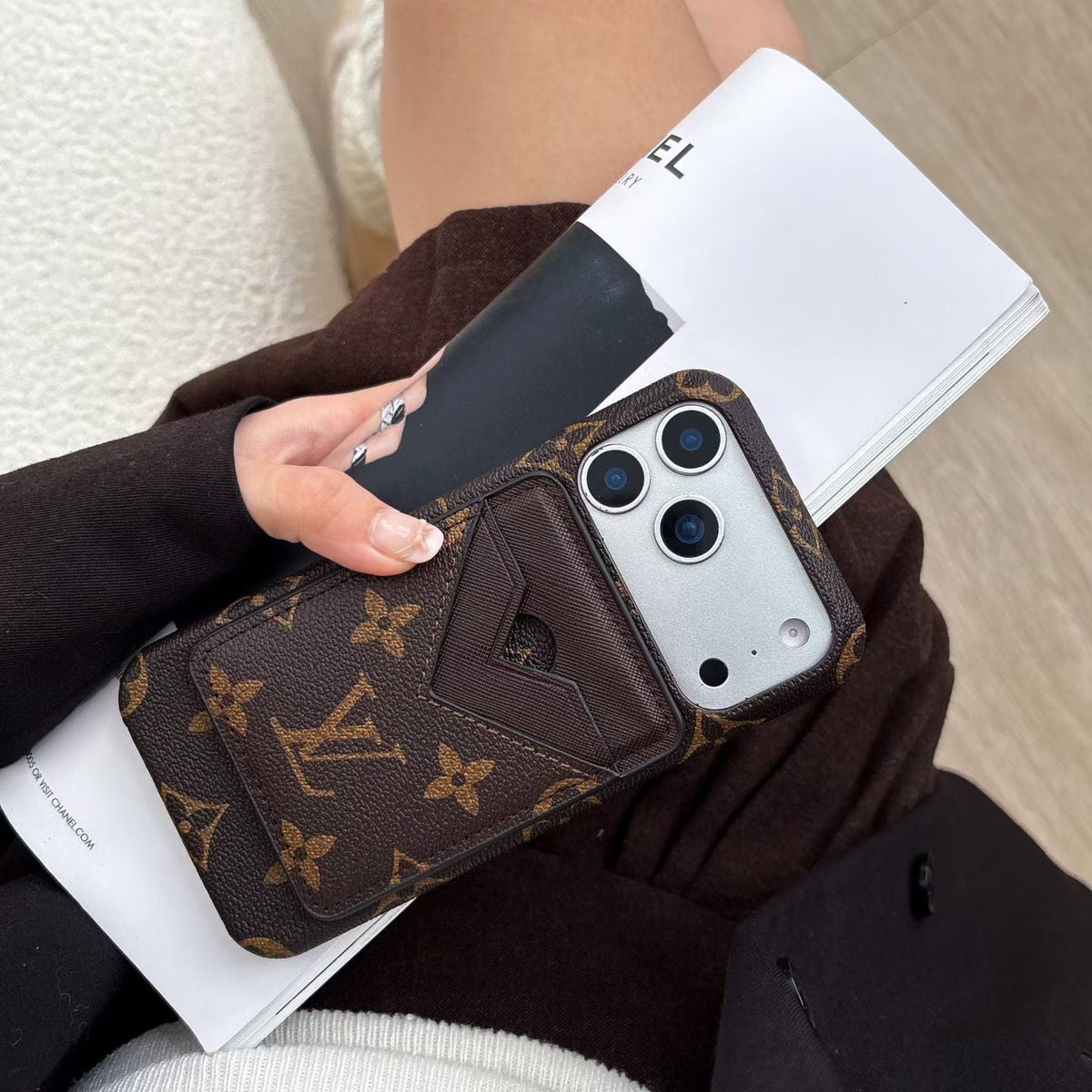 Lv Magsafe Magnet Card Holder Phone Case For Iphone 13-17 / Pro / Pro Max / Plus / Air
