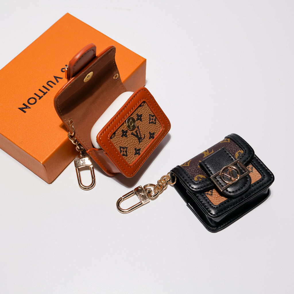 Luxury Airpods 2 3 4 Pro / Pro 2 Magnetic Closure
