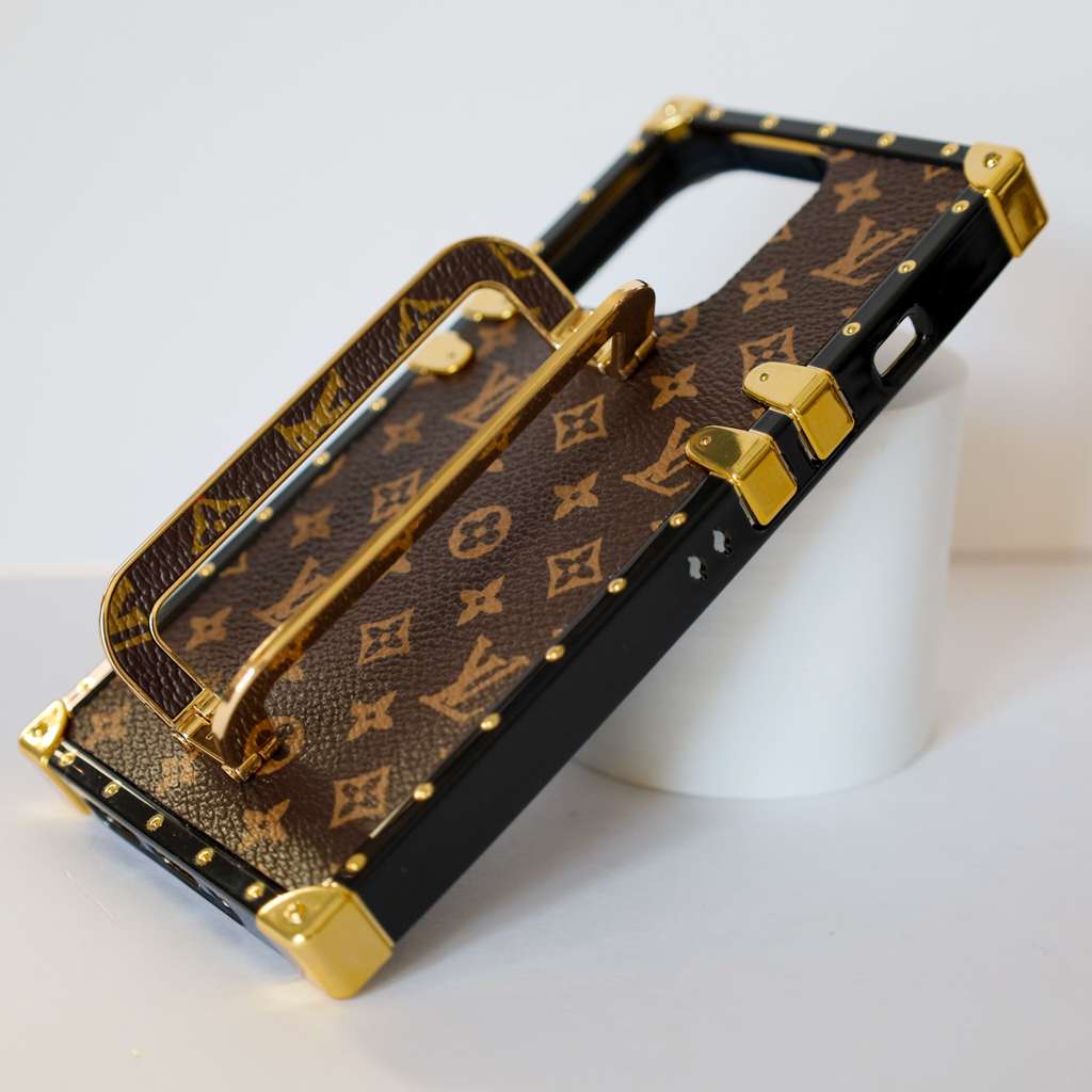 Luxury Trunk Case Iphone 11 12 13 14 15 16 Pro Max Plus With Kickstand