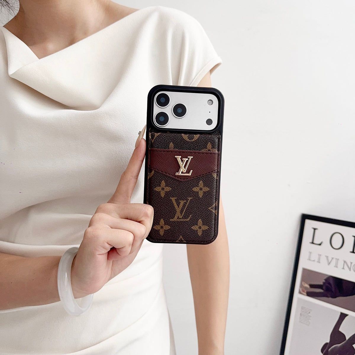 Louis V Card Holder Iphone 17 Series Case